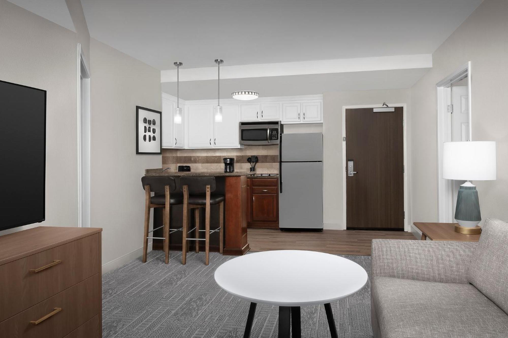 Staybridge Suites Columbia By Ihg Экстерьер фото